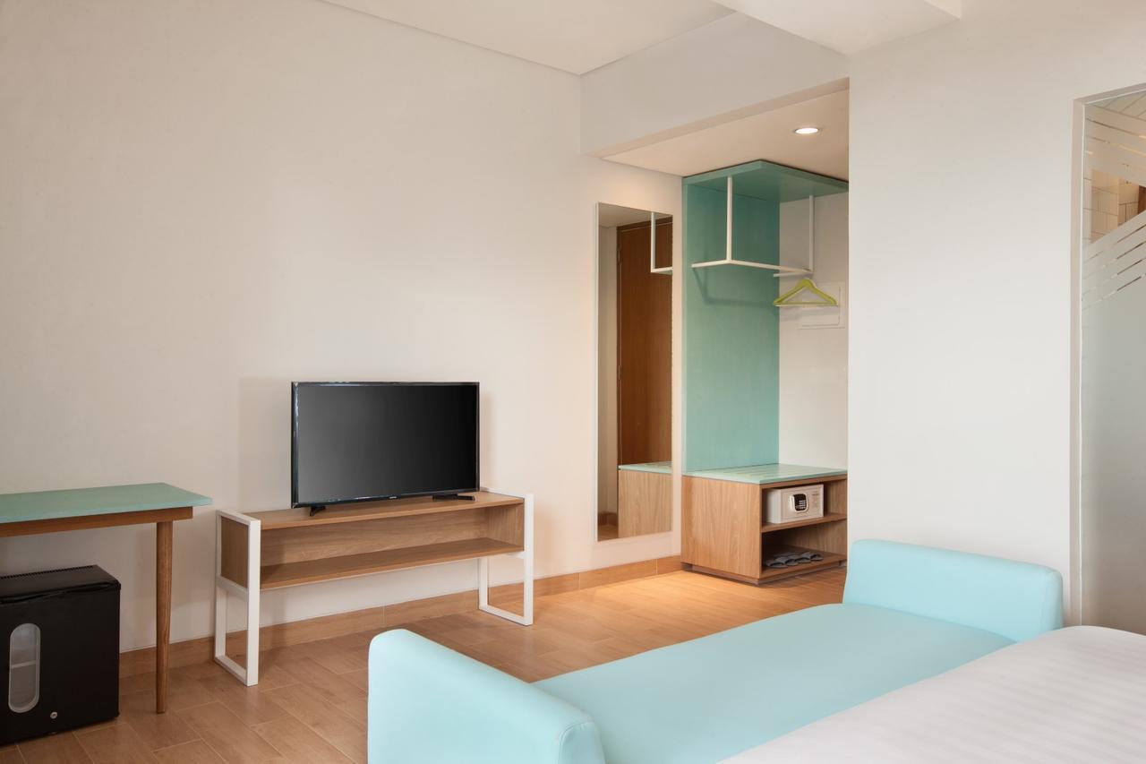La Lucia Boutique Hotel By Prasanthi Tanjung Pandan Exterior photo