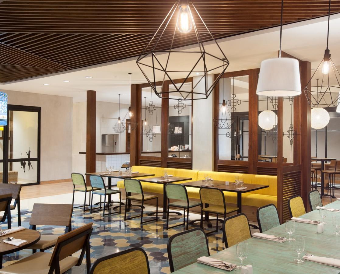 La Lucia Boutique Hotel By Prasanthi Tanjung Pandan Exterior photo